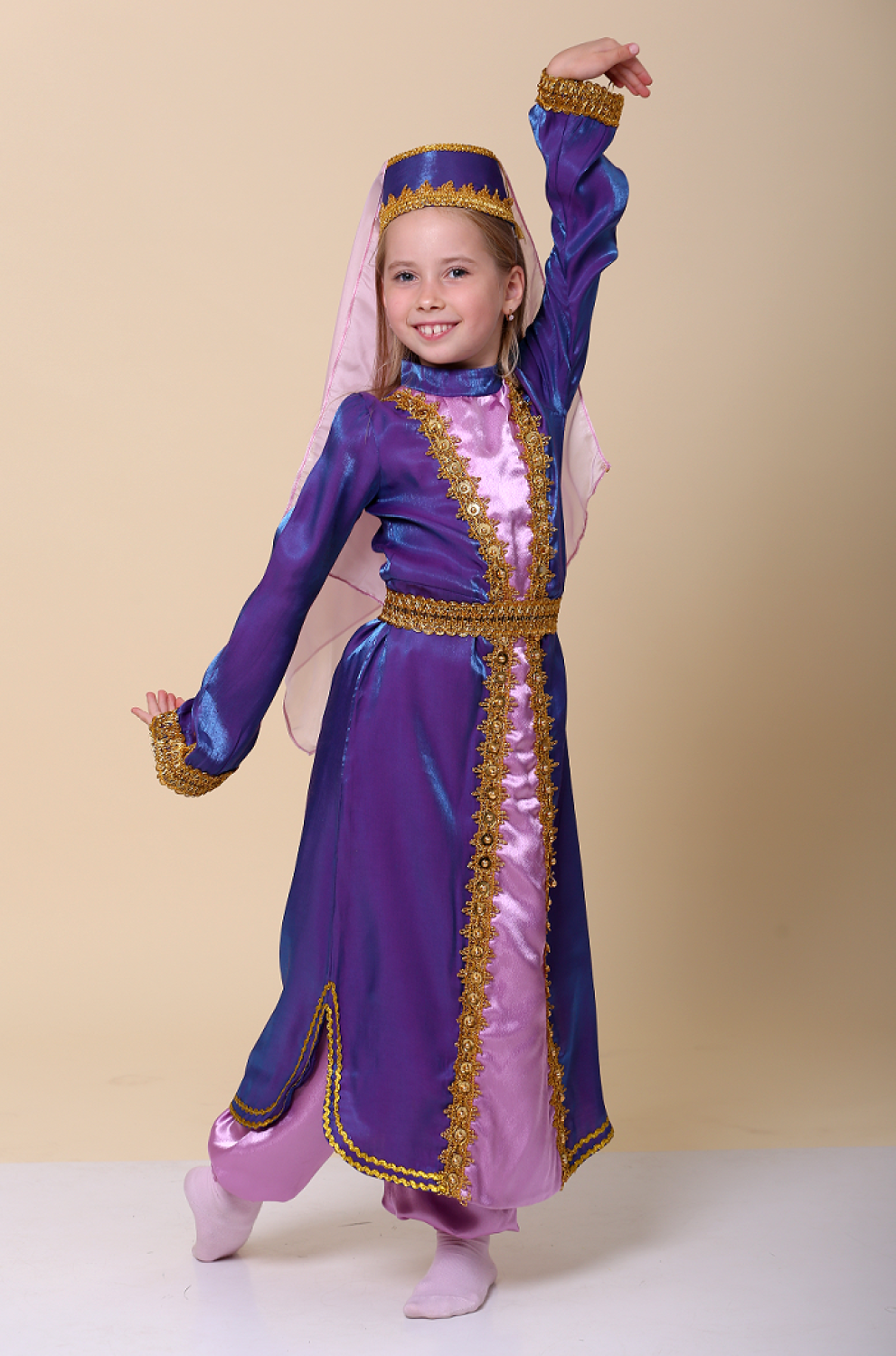 Карнавальний костюм для дівчинки грузинка