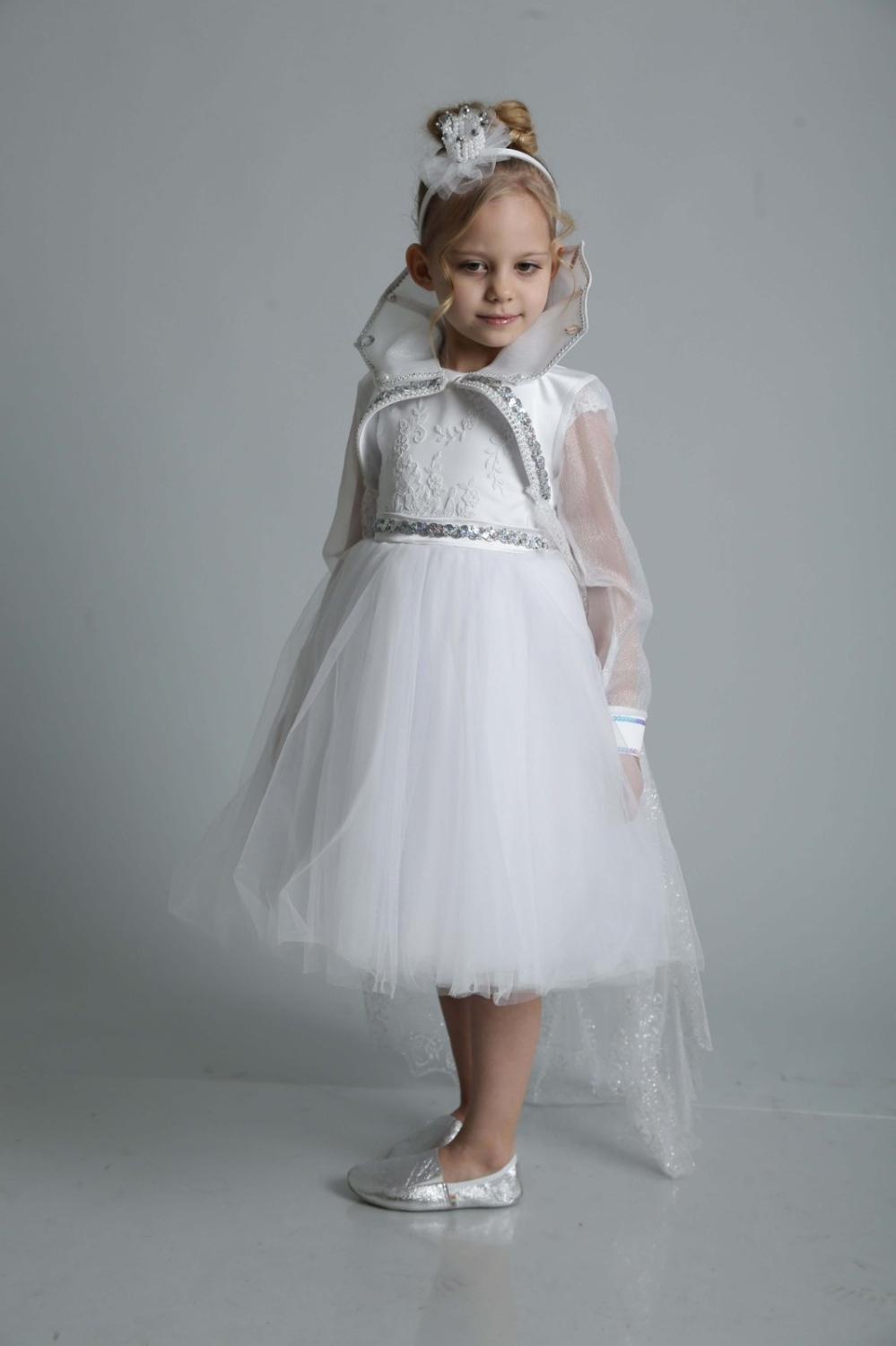 Карнавальний костюм Снігова королева, королева зима 3/4