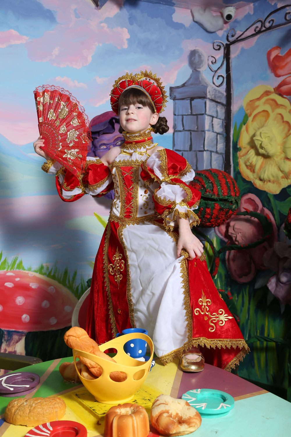 Карнавальний костюм Королева Австрійська №3 Червона королева