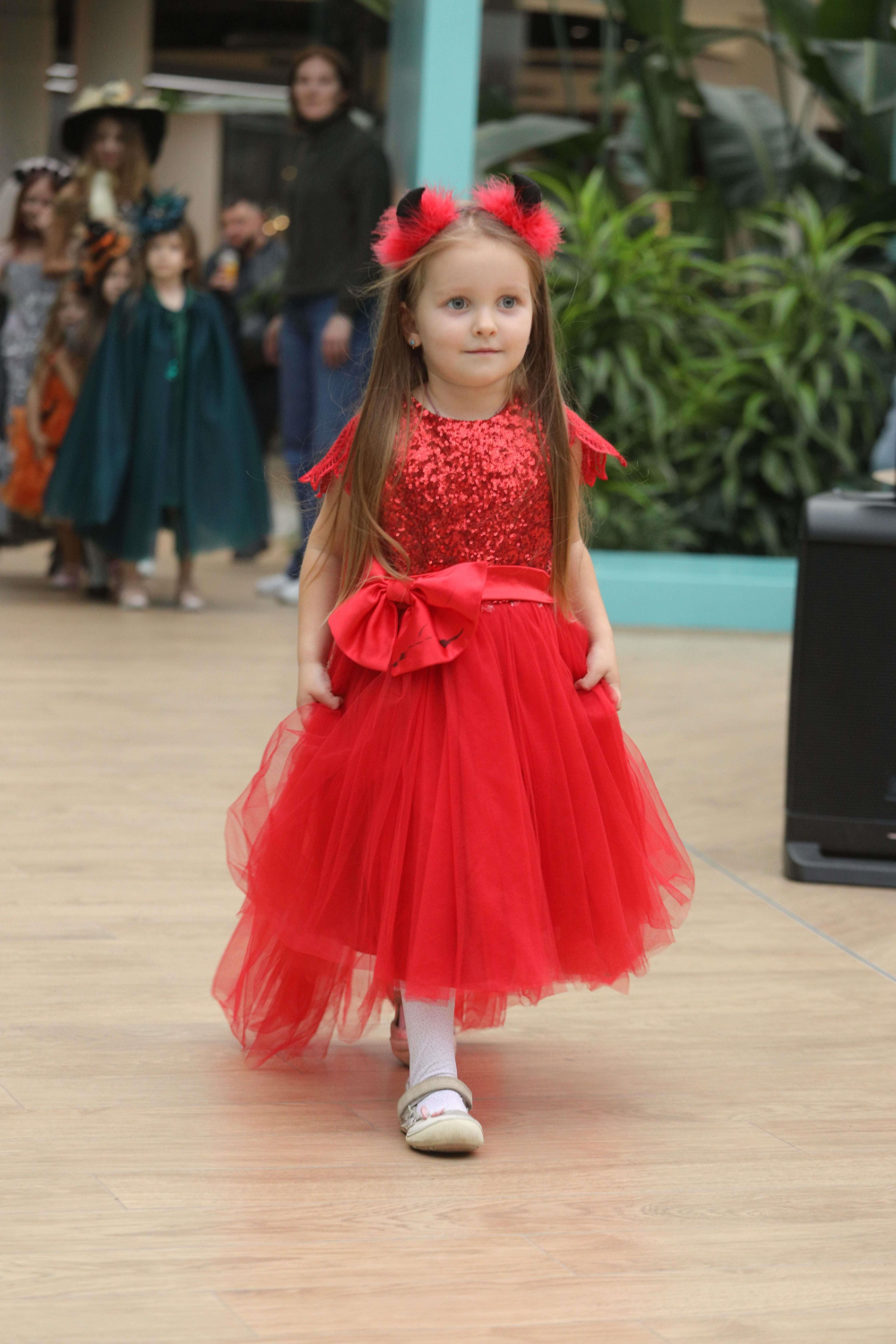 Карнавальні костюм Чортівка подружка Чортика Блиск