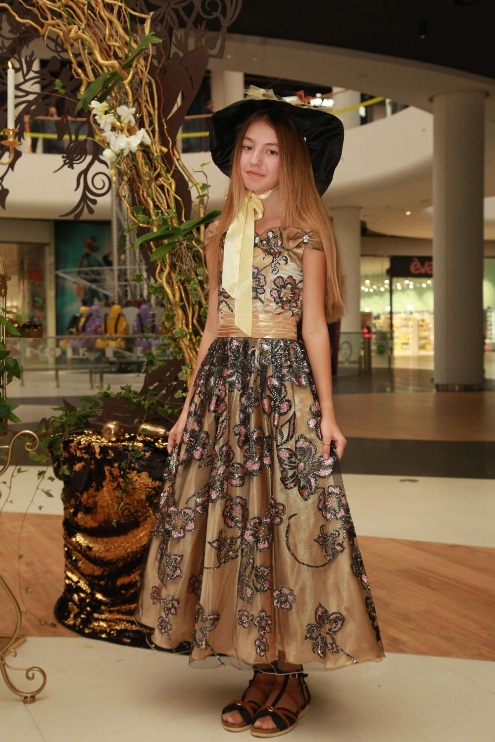 Карнавальний костюм Відьмочка Блиск