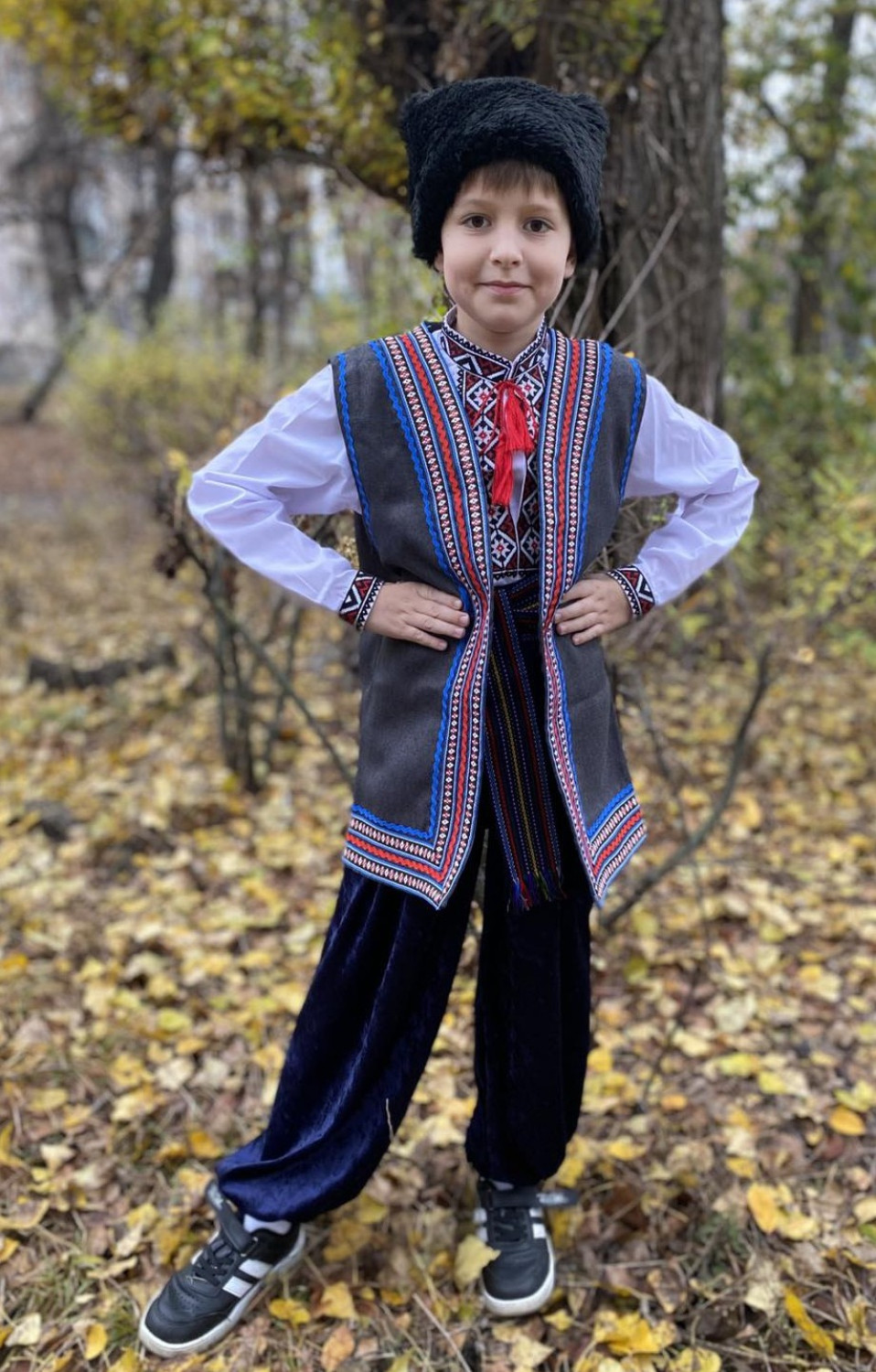 Костюм Гуцул Колядник Андрій українець Козак