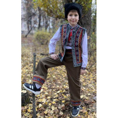 Костюм Гуцул Колядник Харитон хакі українець Козак