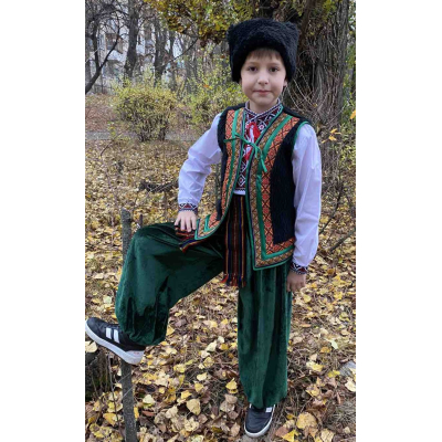 Костюм Колядник  Гуцул Богдан зелений українець Козак