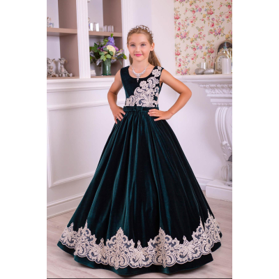 Елегантне плаття для дівчинки 10778