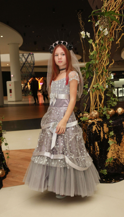 Карнавальний костюм Мертва наречена, Таємниця КоКо