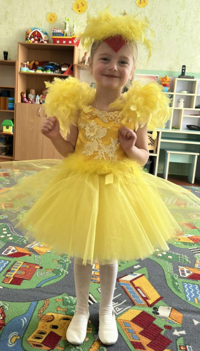 Костюм Курча для дівчинки пір'ячко
