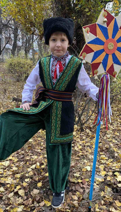 Костюм Гуцул Колядник Мирон українець Козак